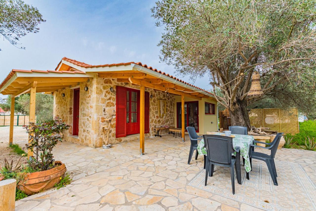 Villa Dreamy Stone House Pesádha Esterno foto